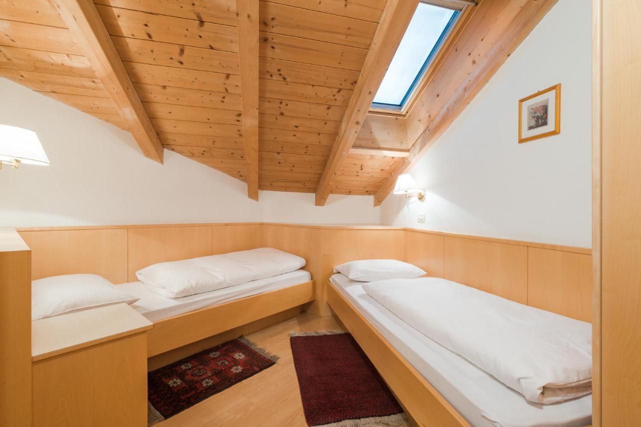 Residence Chalet Pinis Corvara In Badia Exterior foto